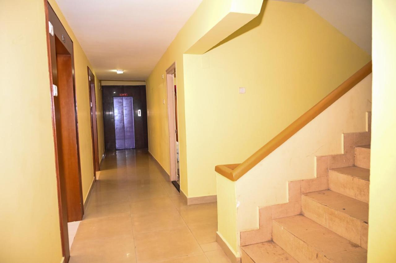 Hotel S S Residency à Padubidri Extérieur photo